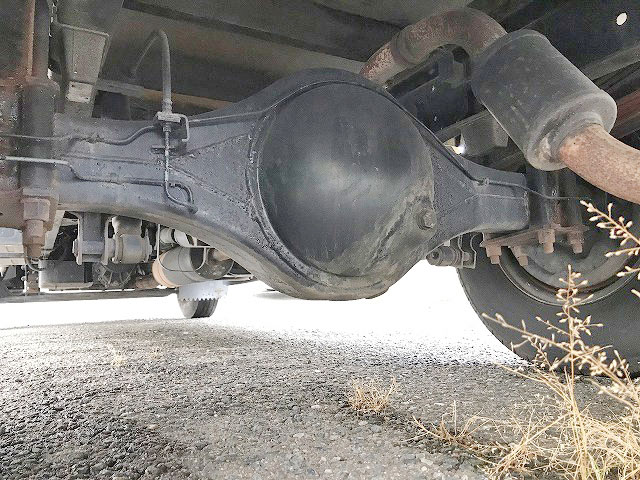 いすゞエルフアルミブロック小型（2t・3t）[写真10]