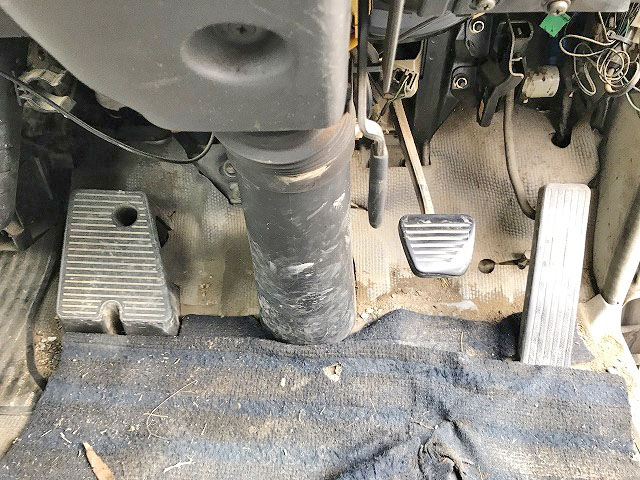 いすゞエルフアルミブロック小型（2t・3t）[写真22]