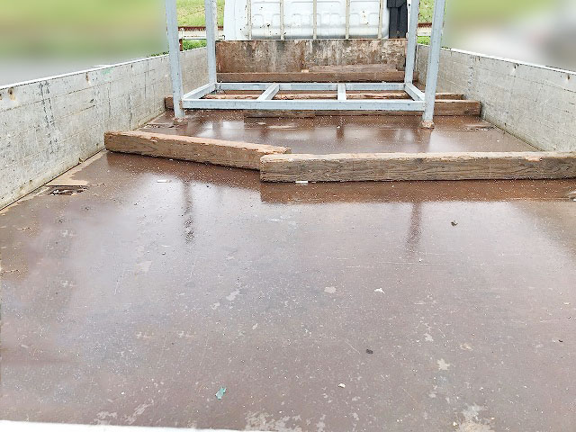 いすゞエルフアルミブロック小型（2t・3t）[写真08]