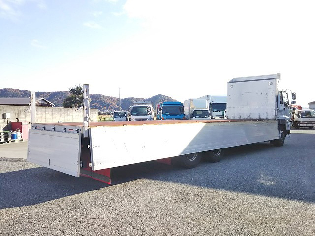 いすゞギガアルミブロック大型（10t）[写真02]