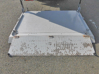 三菱ふそうキャンターパネルバン小型（2t・3t）[写真12]