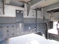 三菱ふそうキャンターパネルバン小型（2t・3t）[写真18]