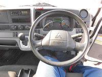 三菱ふそうキャンターパネルバン小型（2t・3t）[写真21]