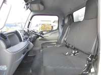 三菱ふそうキャンターパネルバン小型（2t・3t）[写真27]