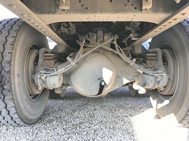 いすゞギガダンプ大型（10t）[写真23]