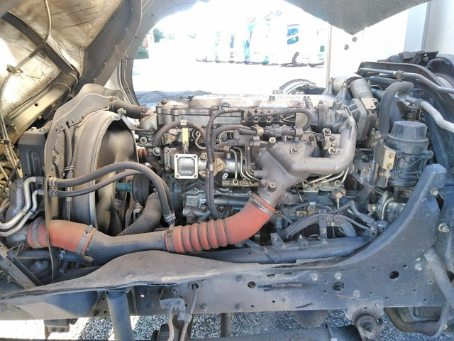 三菱ふそうファイターアルミウイング中型（4t）[写真24]