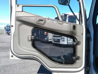 三菱ふそうファイターアルミウイング中型（4t）[写真27]