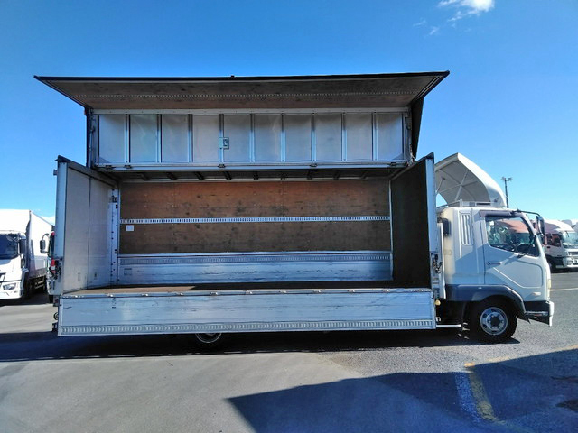 三菱ふそうファイターアルミウイング中型（4t）[写真08]