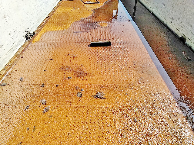 三菱ふそうスーパーグレートアルミブロック大型（10t）[写真10]