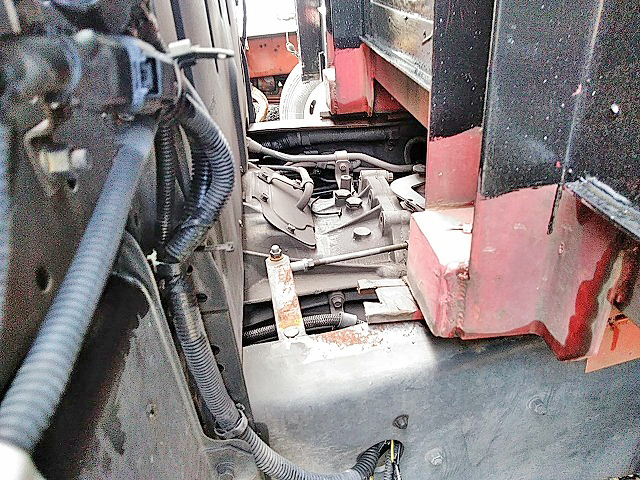 三菱ふそうスーパーグレートアルミブロック大型（10t）[写真16]