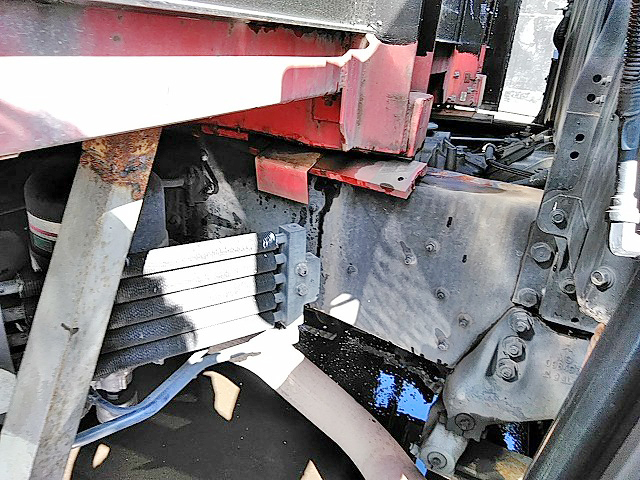 三菱ふそうスーパーグレートアルミブロック大型（10t）[写真26]