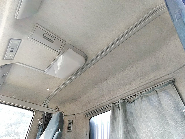 三菱ふそうスーパーグレートアルミブロック大型（10t）[写真39]