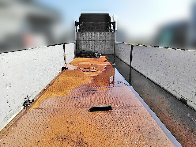 三菱ふそうスーパーグレートアルミブロック大型（10t）[写真09]