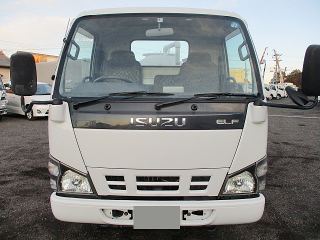 いすゞエルフ散水車小型（2t・3t）[写真07]