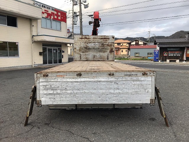 いすゞフォワードユニック4段増トン（6t・8t）[写真12]