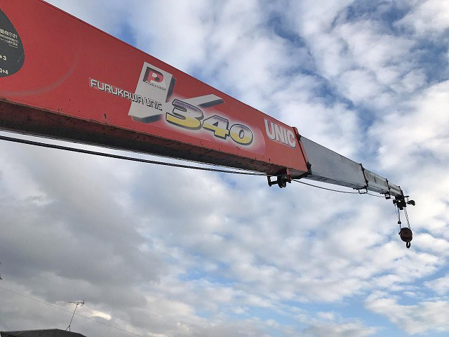 いすゞフォワードユニック4段増トン（6t・8t）[写真18]