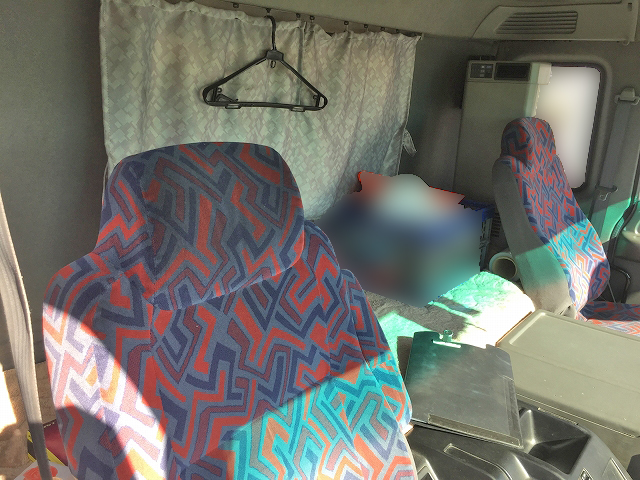 いすゞギガアルミウイング大型（10t）[写真22]