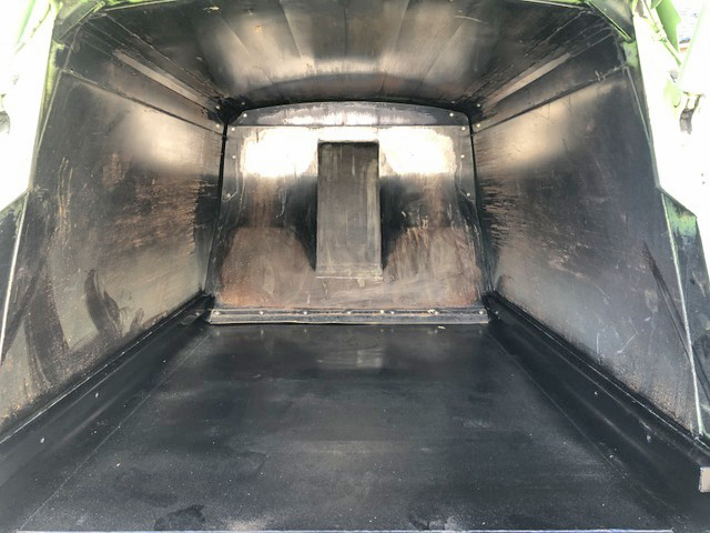 UDトラックスコンドルパッカー車（塵芥車）中型（4t）[写真12]