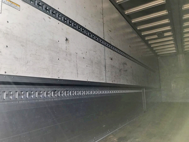 日野プロフィアアルミウイング大型（10t）[写真10]