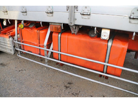 いすゞギガアルミブロック大型（10t）[写真21]