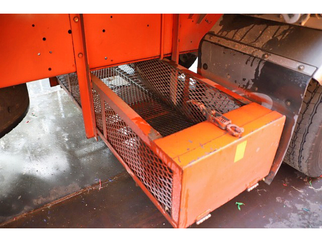 いすゞギガアルミブロック大型（10t）[写真25]