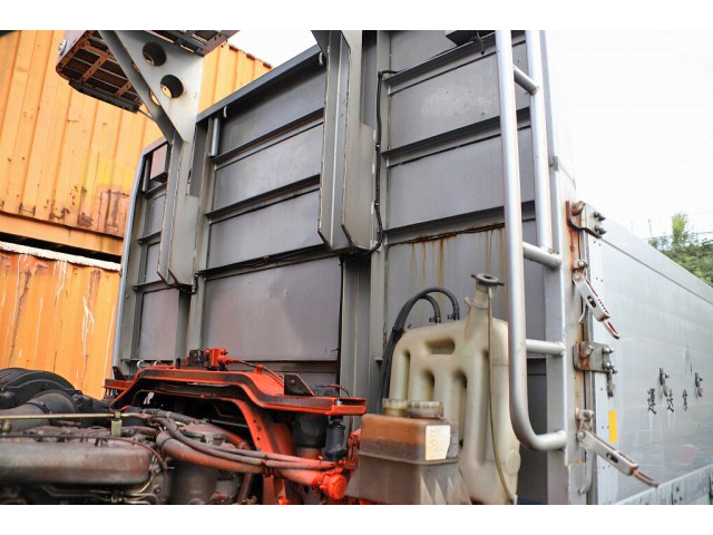 いすゞギガアルミブロック大型（10t）[写真27]