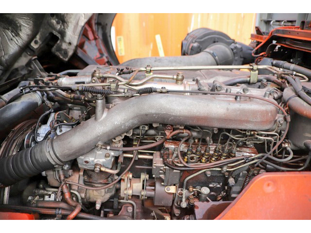 いすゞギガアルミブロック大型（10t）[写真28]