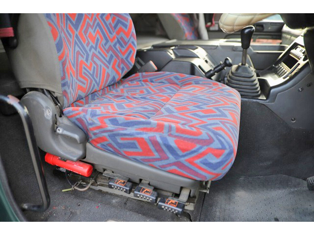 いすゞギガアルミブロック大型（10t）[写真33]