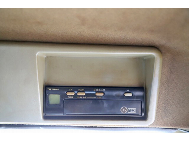 いすゞギガアルミブロック大型（10t）[写真35]