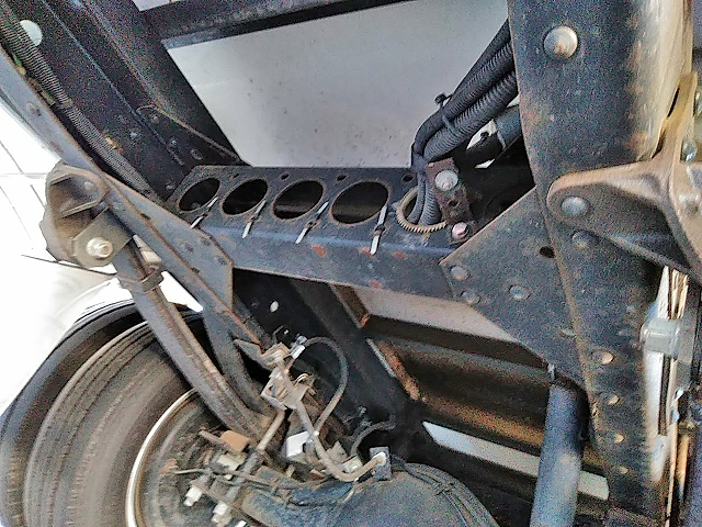 いすゞエルフ冷凍車（冷蔵車）小型（2t・3t）[写真20]