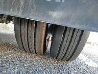 いすゞエルフ冷凍車（冷蔵車）小型（2t・3t）[写真22]