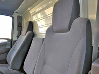 いすゞエルフ冷凍車（冷蔵車）小型（2t・3t）[写真26]