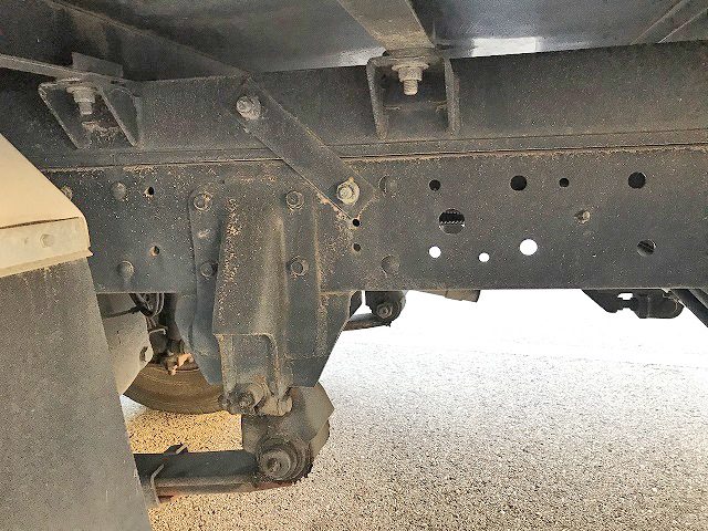 三菱ふそうキャンター冷凍車（冷蔵車）小型（2t・3t）[写真14]