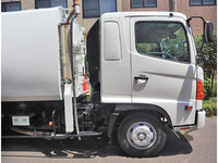 日野レンジャーパッカー車（塵芥車）中型（4t）[写真06]