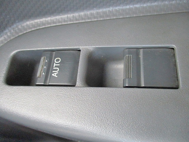 いすゞエルフ平ボディ小型（2t・3t）[写真27]