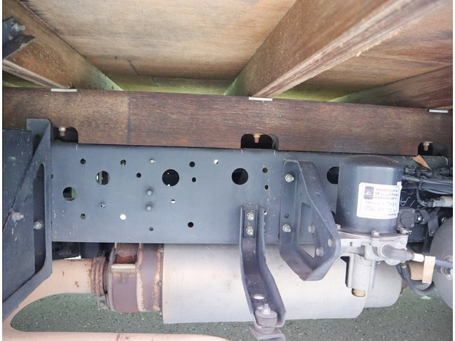 日野レンジャーアルミブロック中型（4t）[写真17]