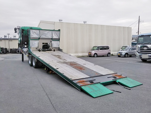 いすゞギガセルフローダー大型（10t）[写真15]