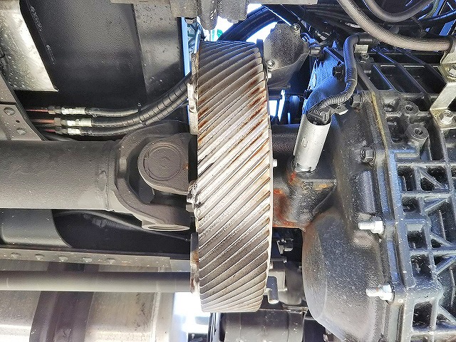 いすゞギガセルフローダー大型（10t）[写真25]