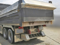 三菱ふそうスーパーグレートダンプ大型（10t）[写真06]