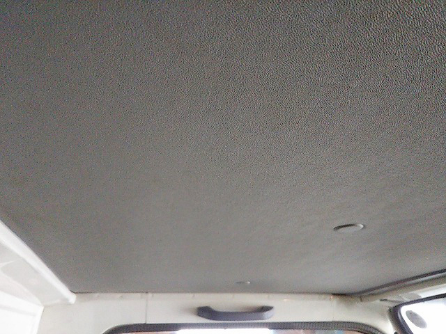 いすゞエルフ平ボディ小型（2t・3t）[写真24]