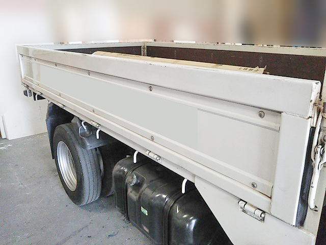 いすゞエルフ平ボディ小型（2t・3t）[写真03]