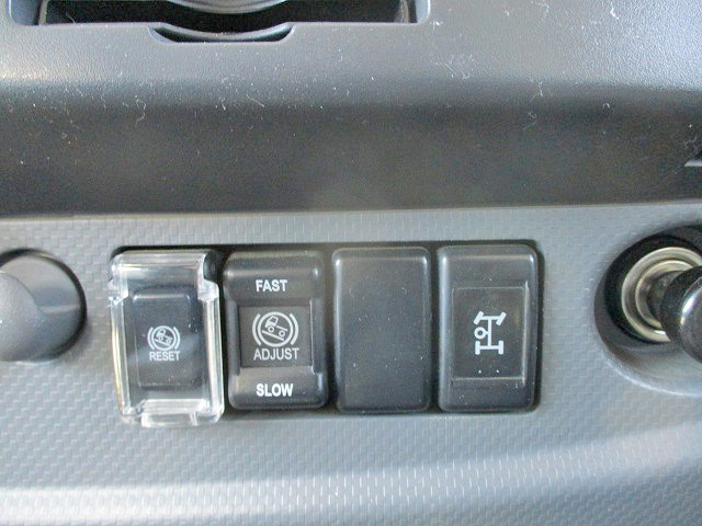 いすゞフォワードクレーン4段中型（4t）[写真27]