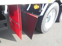 三菱ふそうスーパーグレートセルフクレーン4段大型（10t）[写真17]