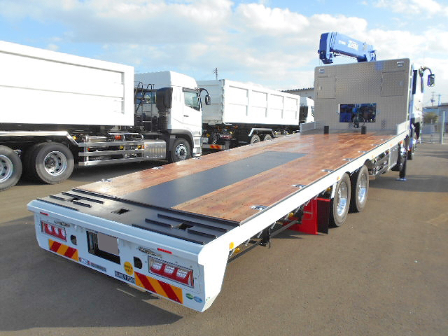 三菱ふそうスーパーグレートセルフクレーン4段大型（10t）[写真02]