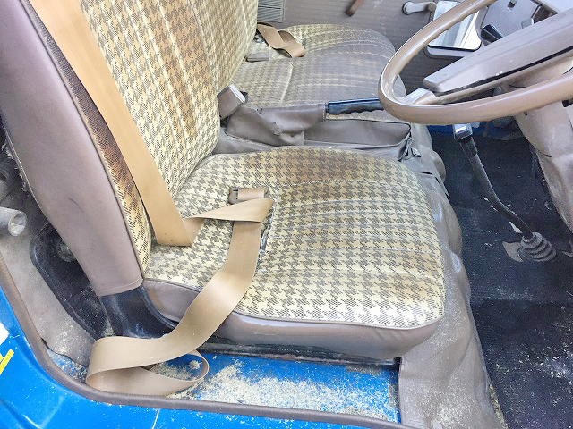 日産アトラスダンプ小型（2t・3t）[写真17]