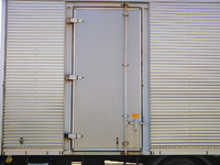 三菱ふそうキャンターアルミバン小型（2t・3t）[写真15]