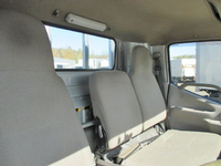 日野デュトロ平ボディ小型（2t・3t）[写真12]