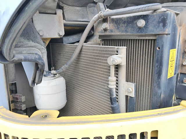 コマツユンボ（バックホー）[写真21]