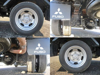 三菱ふそうキャンター平ボディ小型（2t・3t）[写真16]