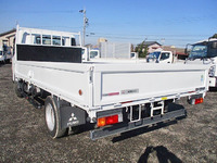 三菱ふそうキャンター平ボディ小型（2t・3t）[写真02]